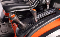 Tafe Allrad-Universalschlepper 6020M mit AS-Bereifung und Frontlader